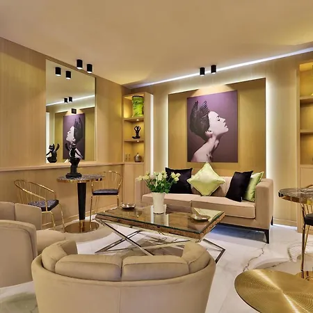 Hotel Le Fouquet's 4*